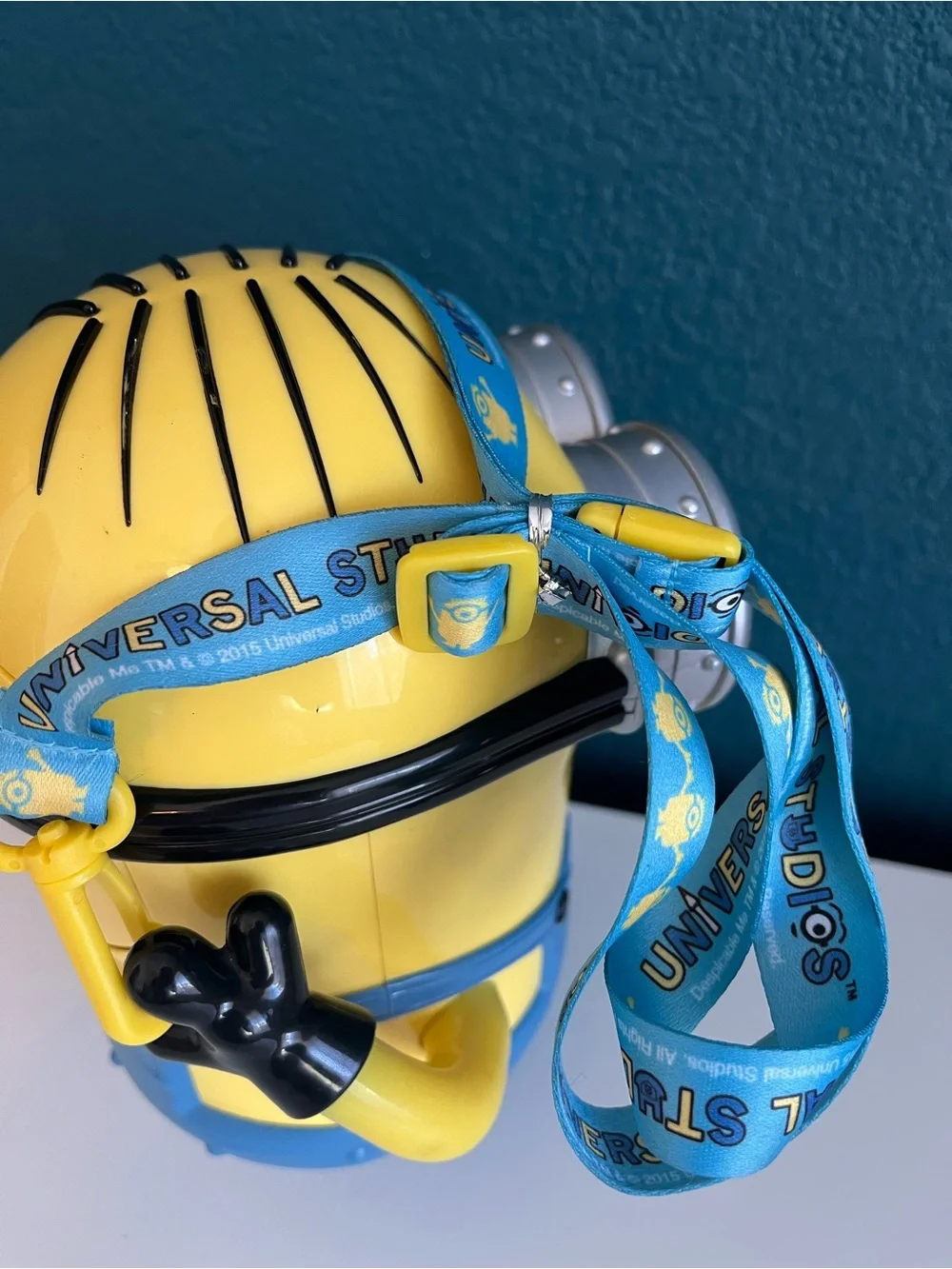 Minion King Bob Despicable Me Popcorn Bucket Universal Studios (New)